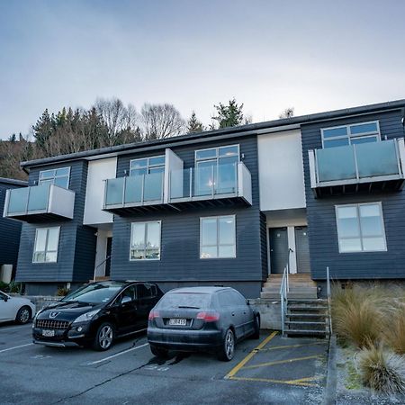 2-Bedroom Apartment With Lake & Mountain View - Beechwood Queenstown Exterior photo